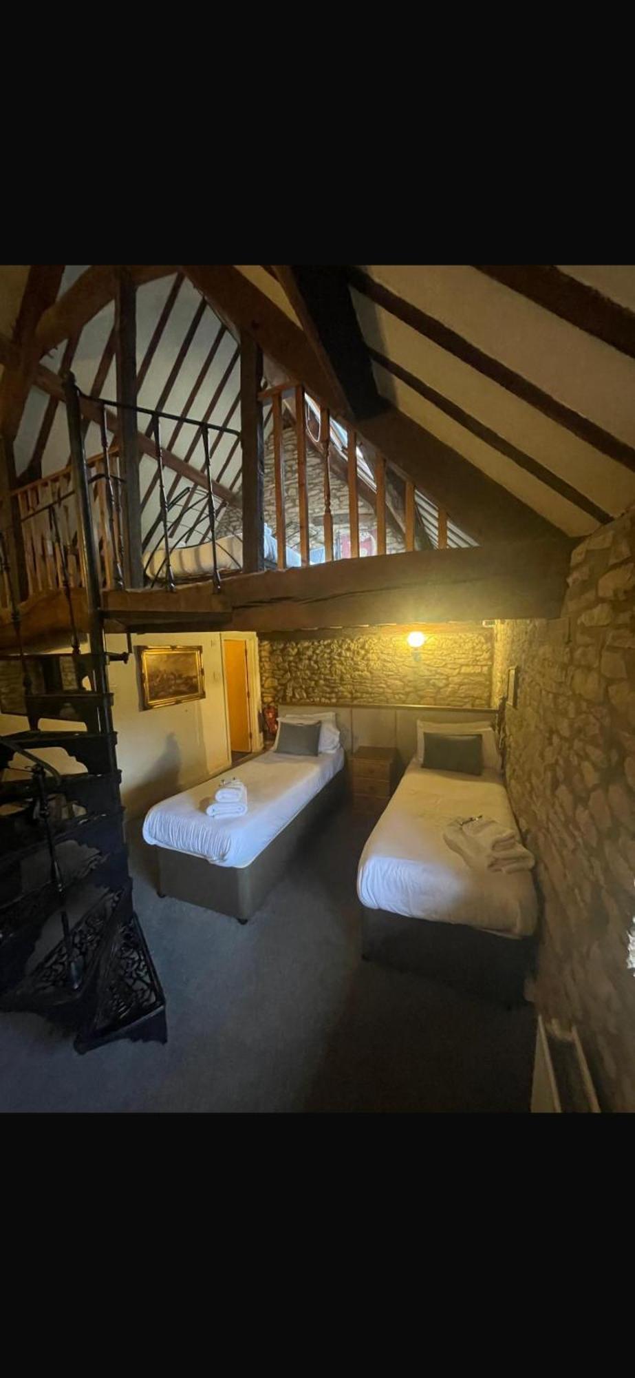 The Kings Arms Hotel Chipping Norton Δωμάτιο φωτογραφία