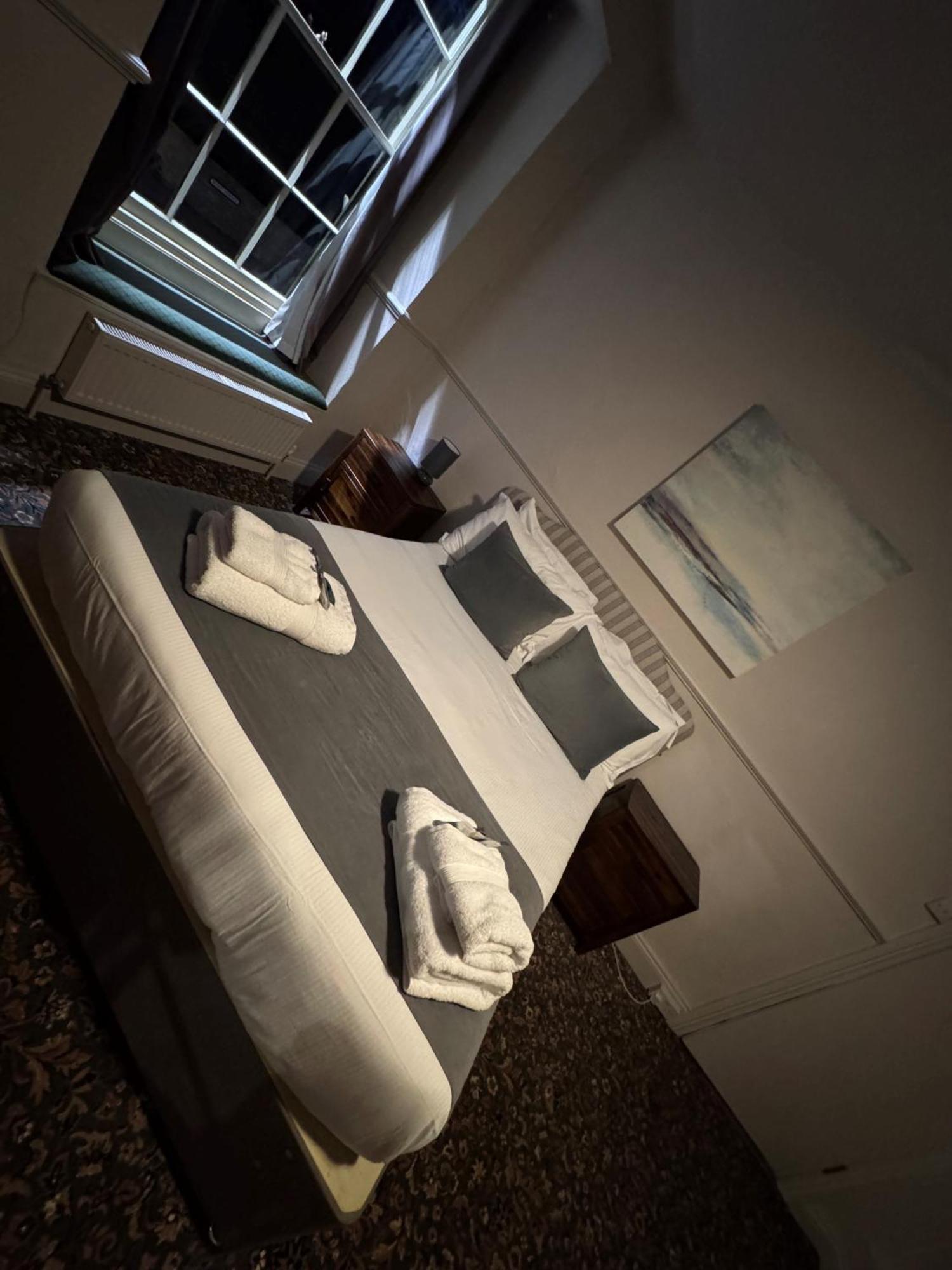 The Kings Arms Hotel Chipping Norton Δωμάτιο φωτογραφία