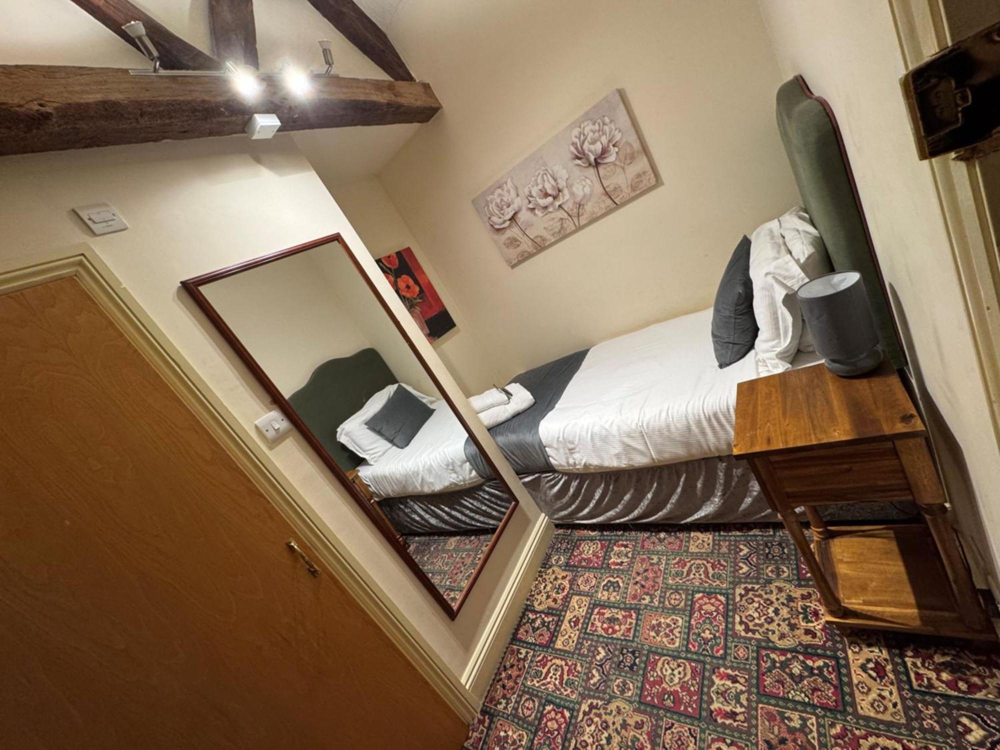 The Kings Arms Hotel Chipping Norton Δωμάτιο φωτογραφία